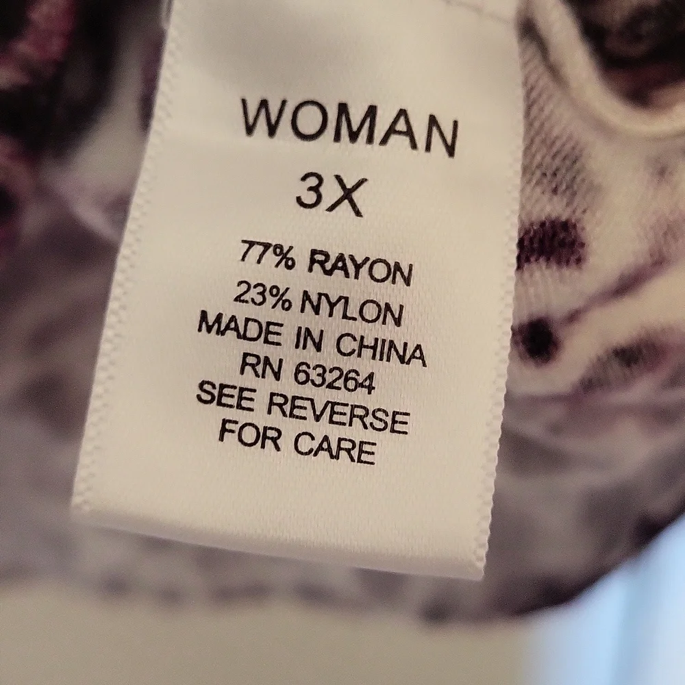 Roz & Ali v-neck purple and white leopard print sweater 3X - Picture 4 of 6